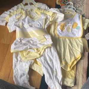 First impressions Yellow Baby Sets - 6-9 months